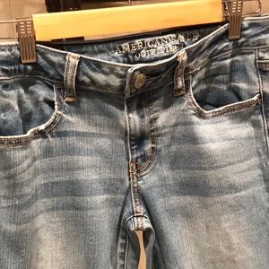 AE size 8 short jegging